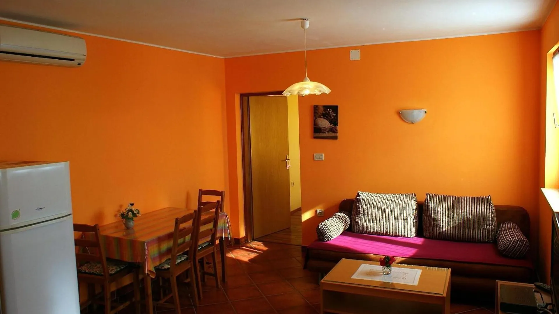 Raša Charmantes Ferienhaus In Bartici Mit Terrasse 0*,  קרואטיה